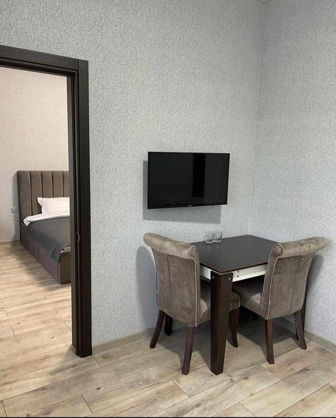 Ні Пуху, Ні Пера! Hotel Reshetylivka Exterior photo